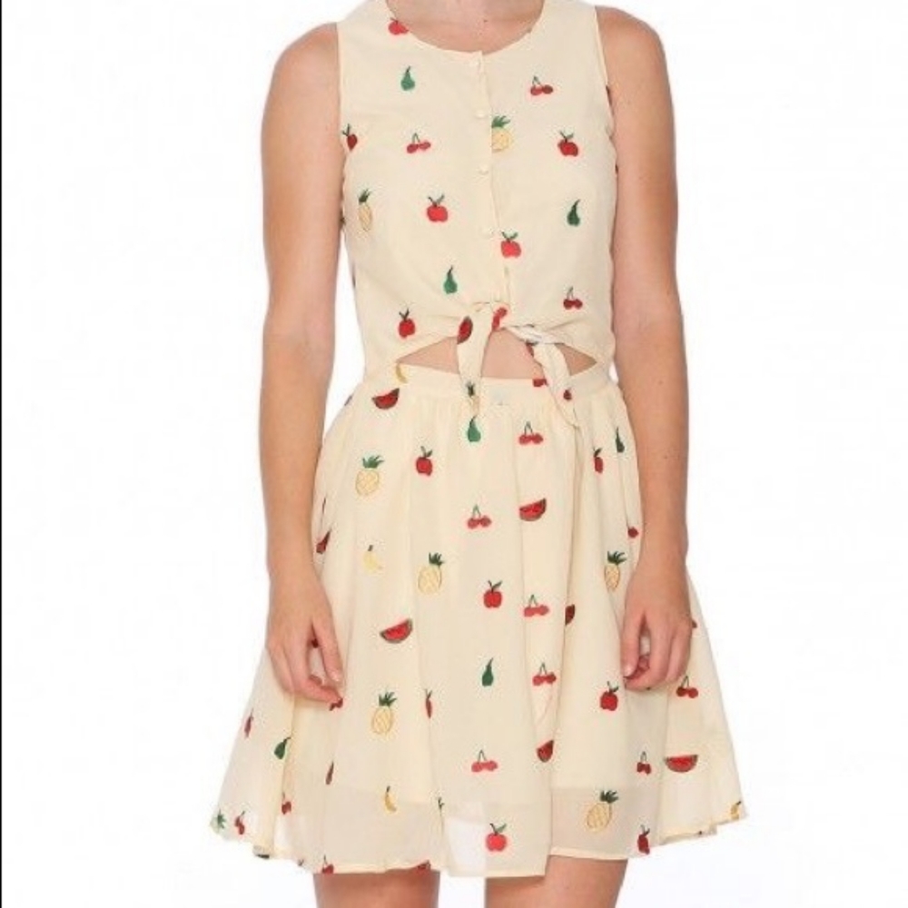 Pepaloves modcloth fruit dress